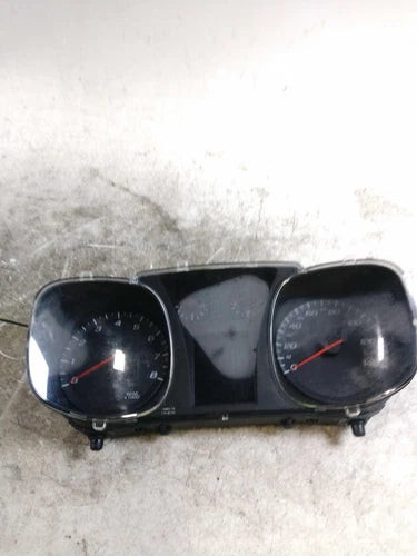 2010 Chevrolet Equinox MPH Used OEM Speedometer Gauge used OEM instrument cluster