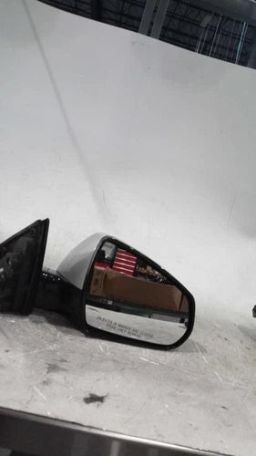 2011 Cadillac Srx R Right Side Used OEM Door Mirrors used OEM door mirror