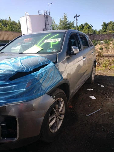 2015 Kia Sorento Power W/Turn Signal W/O Power Fold Used OEM Right Door Mirror used OEM door mirror
