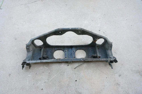 *Damage* OEM Jaguar Series 1 Rear Suspension Crossmember Subframe 68-73 XJ6 XJ12 used OEM rear subframe and crossmember