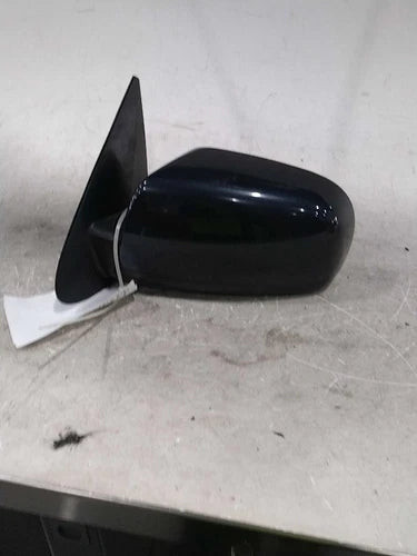 2011 Hyundai Santa Fe Power Heated Body Color L. Opt Used OEM Left Door Mirror used OEM door mirror