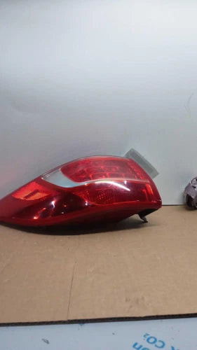 2011 Kia Sportage Quarter Panel Mounted Left Used OEM Left Tail Light Assembly used OEM tail light assembly