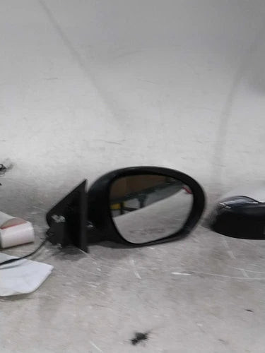 2011 Nissan Juke Power Thru 6/11 Right Used OEM Right Door Mirror used OEM door mirror