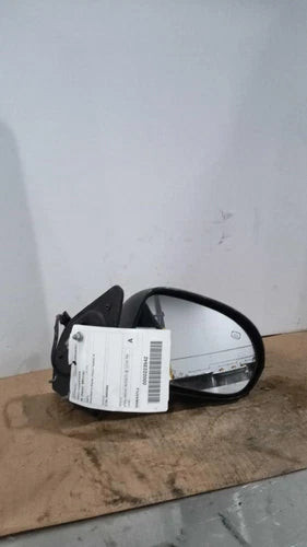 2011 Jeep Compass Moulded in Black Power Heated Rig Used OEM Right Door Mirror used OEM door mirror