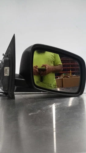 2011 Dodge Journey Power Manual Folding Heated Moul Used OEM Right Door Mirror used OEM door mirror