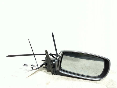 2012 Hyundai Genesis Power Cpe Non-Heated W/O Turn Used OEM Right Door Mirror used OEM door mirror