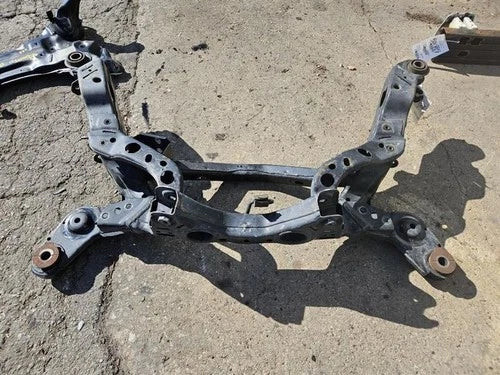 2011-2019 Ford Explorer FWD 4x2 Rear Suspension Subframe Cradle Assembly Oem used OEM rear subframe and crossmember