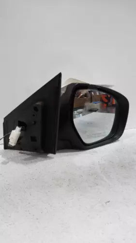 2011 Mazda Cx-9 W/O Blind Spot Alert R. Non-H Used OEM Right Door Mirror used OEM door mirror