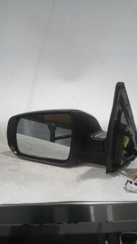 2015 Kia Sorento Power W/Turn Signal W/O Power Foldi Used OEM Left Door Mirror used OEM door mirror