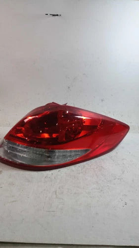 2017 Hyundai Veloster without LED Accent Ri Used OEM Right Tail Light Assembly used OEM tail light assembly
