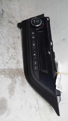 2016 Toyota Corolla Manual Temperature Control W Used OEM A/C Selector Switch used OEM A/C climate control module