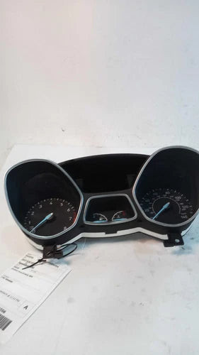 2017 Ford Escape Cluster From /16 MPH Used OEM Speedometer Gauge used OEM instrument cluster