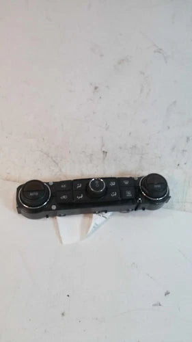 2015 GMC Sierra 1500 Pickup Id 23486616 Used OEM A/C Selector Switch used OEM A/C climate control module