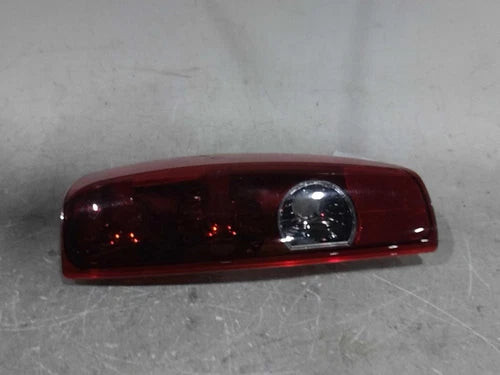2004 Chevrolet Colorado Right Used OEM Right Tail Light Assembly used OEM tail light assembly