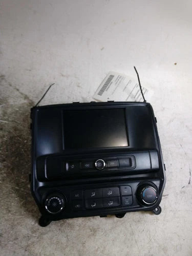 2018 Chevrolet Silverado 1500 Picku Used OEM Front Center Infotainment Display used OEM infotainment display