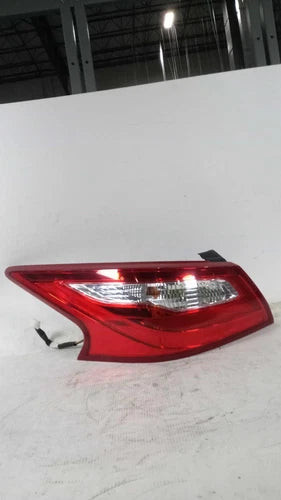 2016 Nissan Altima Left Silver Used OEM Tail Lights used OEM tail light assembly