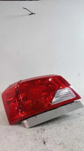 2016 Chevrolet Impala Quarter Panel Mounted Used OEM Left Tail Light Assembly used OEM tail light assembly