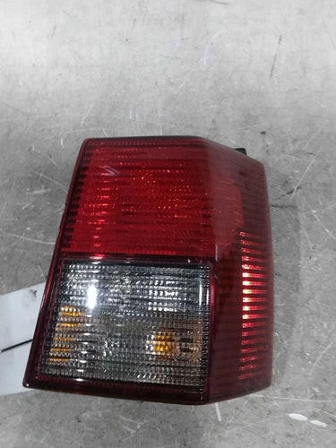2007 Mitsubishi Endeavor Right Used OEM Right Tail Light Assembly used OEM tail light assembly