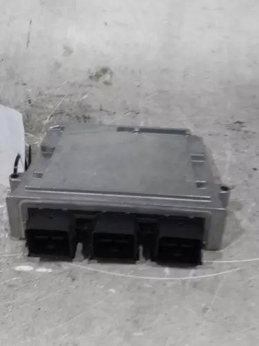 2005 Ford Focus Electronic Control Module Used OEM Engine Control Module (ecm) used OEM engine control module