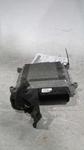 2013 Hyundai Tucson Electronic Control Mo Used OEM Engine Control Module (ecm) used OEM engine control module