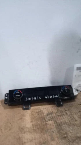 2024 Nissan Rogue Front Id 27500-6RK1B Used OEM A/C Selector Switch used OEM A/C climate control module