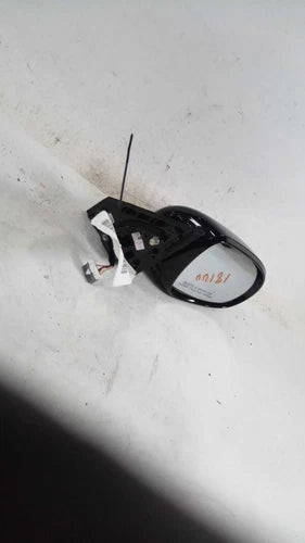 2020 Kia Sorento Power Turn Signal Manual Folding R Used OEM Right Door Mirror used OEM door mirror
