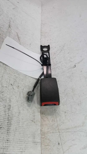 2016 Chevrolet Traverse Bucket Driver Buck Used OEM Front Left Seat Belt Front used OEM seat belt