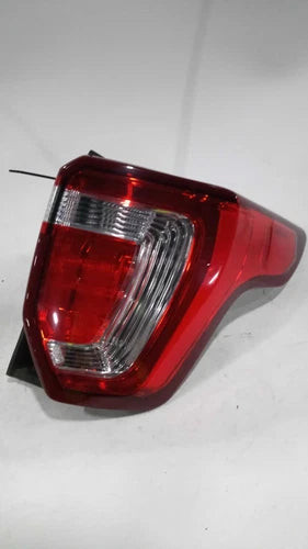 2017 Ford Explorer Right Black FB5Z13404A Used OEM Tail Lights used OEM tail light assembly