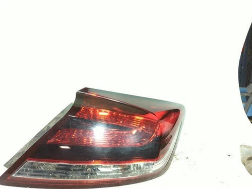 2014 Honda Civic Cpe Right Used OEM Right Tail Light Assembly used OEM tail light assembly
