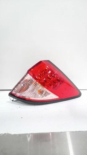 2018 Honda HR-V Quarter Mounted Right Used OEM Right Tail Light Assembly used OEM tail light assembly
