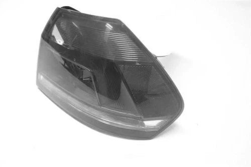 2014 Volkswagen Passat Sdn Quarter Panel Mo Used OEM Right Tail Light Assembly used OEM tail light assembly