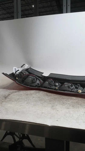 2009 Honda CR-V Left Used OEM Left Tail Light Assembly used OEM tail light assembly