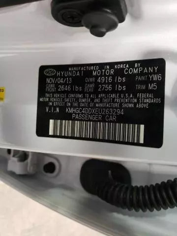 2014 Hyundai Genesis Sdn Quarter Panel Moun Used OEM Right Tail Light Assembly used OEM tail light assembly