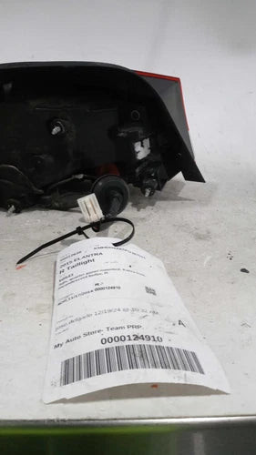2015 Hyundai Elantra Cpe Korea Built Quarte Used OEM Right Tail Light Assembly used OEM tail light assembly