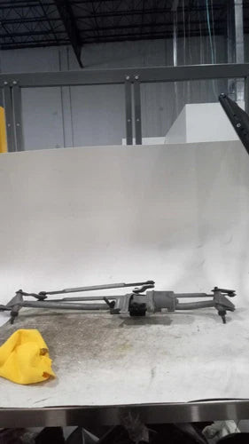 2014 Chevrolet Suburban 1500 Used OEM Windshield Wiper Motor used OEM wiper motor