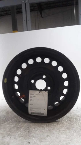 2017 Nissan Versa 15X5-1/2 Sdn Steel Used OEM Wheel used OEM wheel