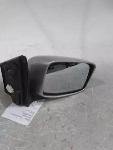 2007 Honda Odyssey Power R. Non-Heated Right Used OEM Right Door Mirror used OEM door mirror
