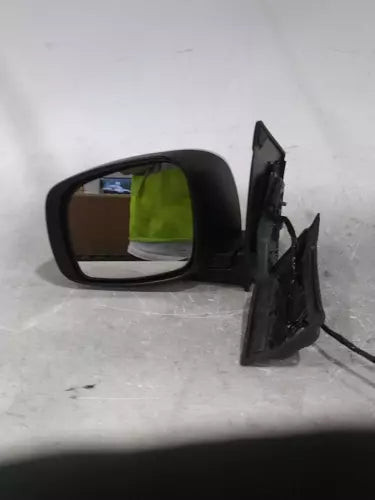 2009 Volkswagen Routan Power Electric Chrome Left Gr Used OEM Left Door Mirror used OEM door mirror