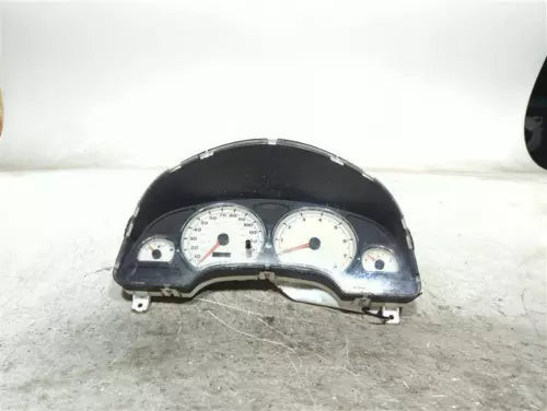 2005 Saturn Vue Cluster US Used OEM Speedometer Gauge used OEM instrument cluster