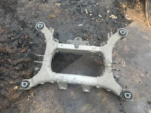 BMW 750LI F01 OEM 09-15 REAR AXLE CARRIER CROSS MEMBER SUB FRAME used OEM rear subframe and crossmember