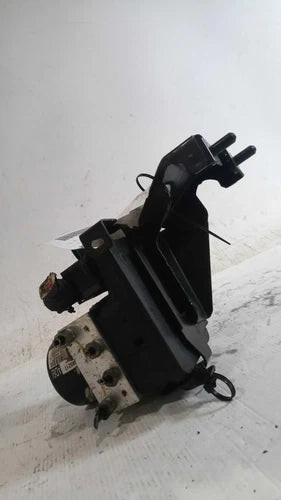2012 Buick Verano Brake Opt J60 Used OEM ABS Pump and Motor Assembly used OEM ABS pump and module assembly