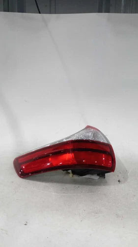 2015 Toyota Sienna Quarter Panel Mounted Red Used OEM Left Tail Light Assembly used OEM tail light assembly