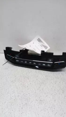 2016 Honda Accord Automatic Temperature Control U Used OEM A/C Selector Switch used OEM A/C climate control module