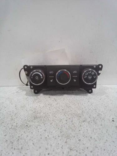 2019 Chevrolet Equinox Control Panel Id 84422503 Used OEM A/C Selector Switch used OEM A/C climate control module