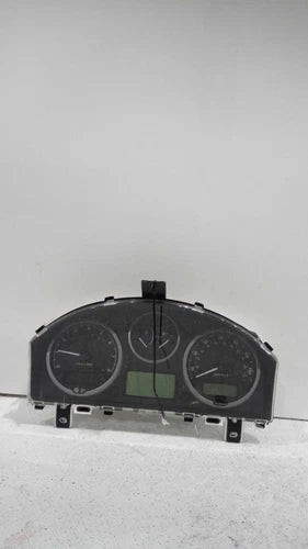 2010 Land Rover LR2 3.2L Cluster MPH and Kph W/Trip Used OEM Speedometer Gauge used OEM instrument cluster