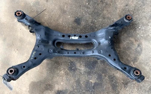 2013-2015 Nissan Altima Sdn Engine Cradle Rear Crossmember Subframe Assembly OEM used OEM rear subframe and crossmember