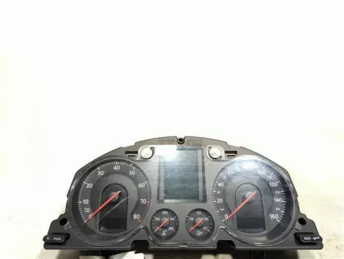 2008 Volkswagen Passat Cluster MPH US Market Used OEM Speedometer Gauge used OEM instrument cluster