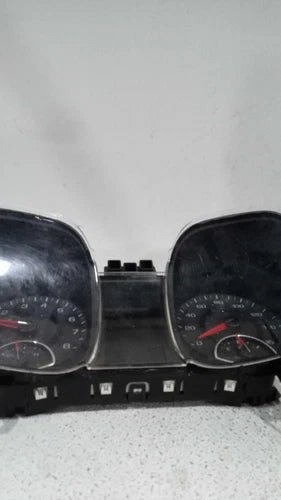 2014 Chevrolet Malibu Cluster VIN 1 4TH Digit Limit Used OEM Speedometer Gauge used OEM instrument cluster