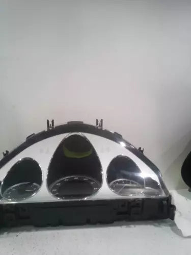 2010 Mercedes-Benz Mercedes E-Class 212 Type Sdn E3 Used OEM Speedometer Gauge used OEM instrument cluster