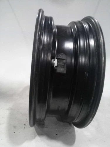 2016 Nissan Versa 15X5-1/2 Sdn Steel Used OEM Wheel used OEM wheel